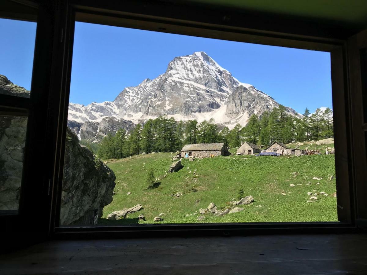 Hotel Voglia Di Veglia Varzo Zewnętrze zdjęcie
